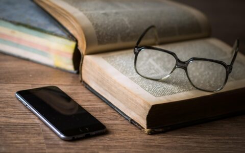 glasses, book, phone, iphone, smartphone, mobile phone, cellphone, eyeglasses, spectacles, reading glasses, open book, pages, read, knowledge, information, novel, book, book, book, book, book, phone, iphone, knowledge